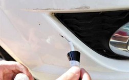  指甲油修复车划痕「指甲油可以修复汽车漆面吗?」