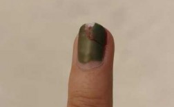  皮包指甲刮痕修复方法视频「指甲把真皮包划了怎么办」