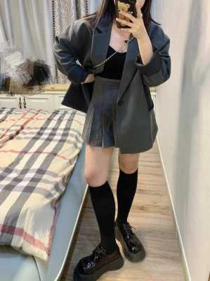 西服适合微胖女生穿吗 西服品牌穿搭微胖学生-图2